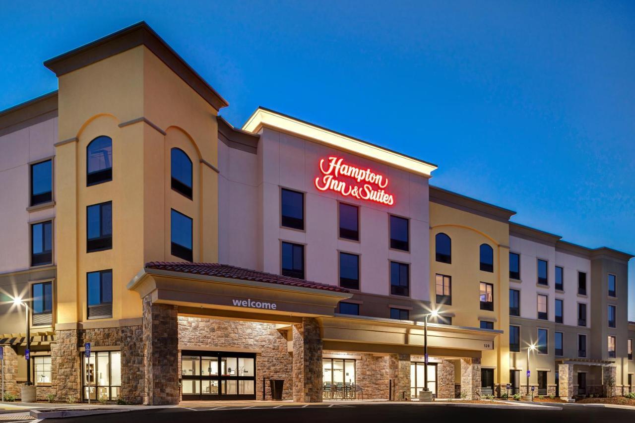 Hampton Inn & Suites 마리나 외부 사진