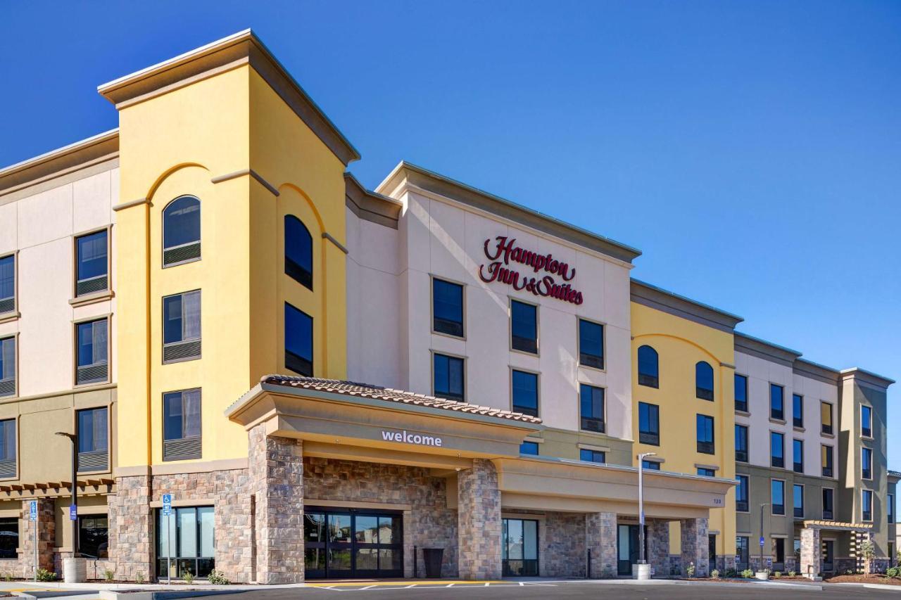 Hampton Inn & Suites 마리나 외부 사진