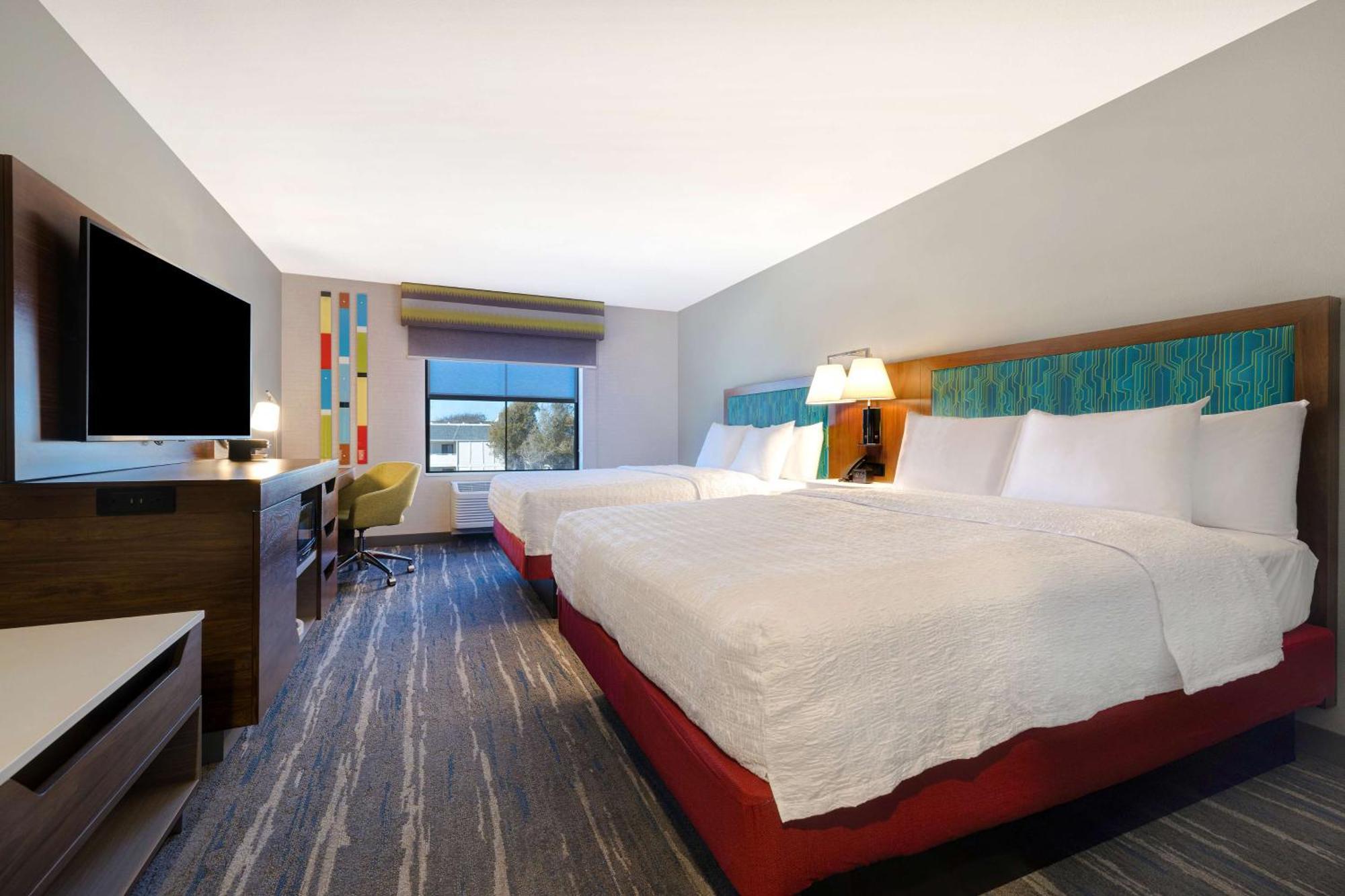 Hampton Inn & Suites 마리나 외부 사진