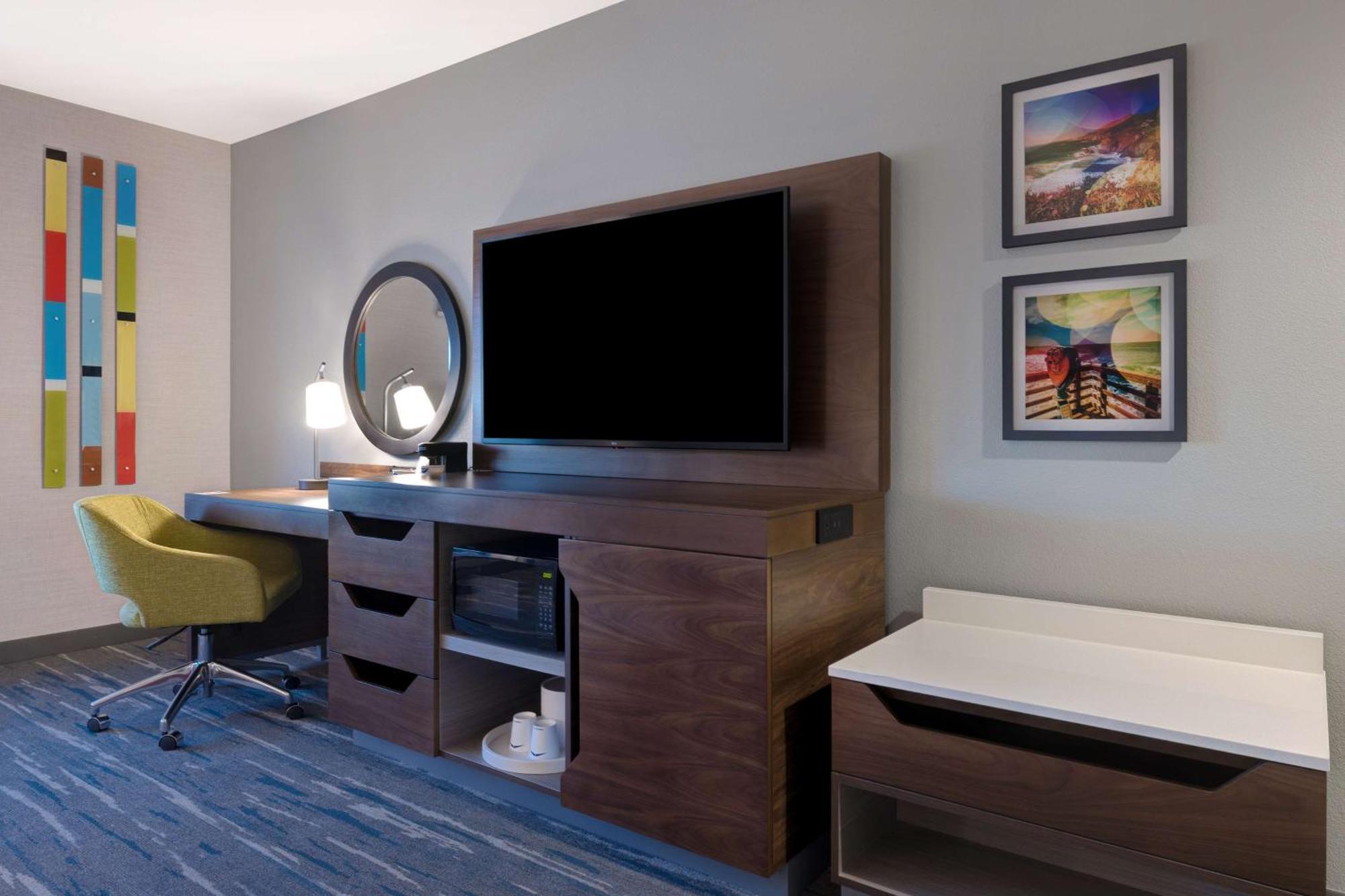 Hampton Inn & Suites 마리나 외부 사진